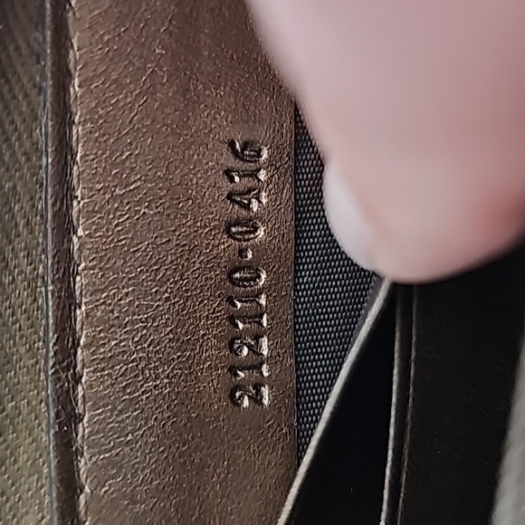 AUTHENTIC Gucci Vintage Guccissima GG Brown Zip-Round Wallet Clutch - Picture 15 of 15
